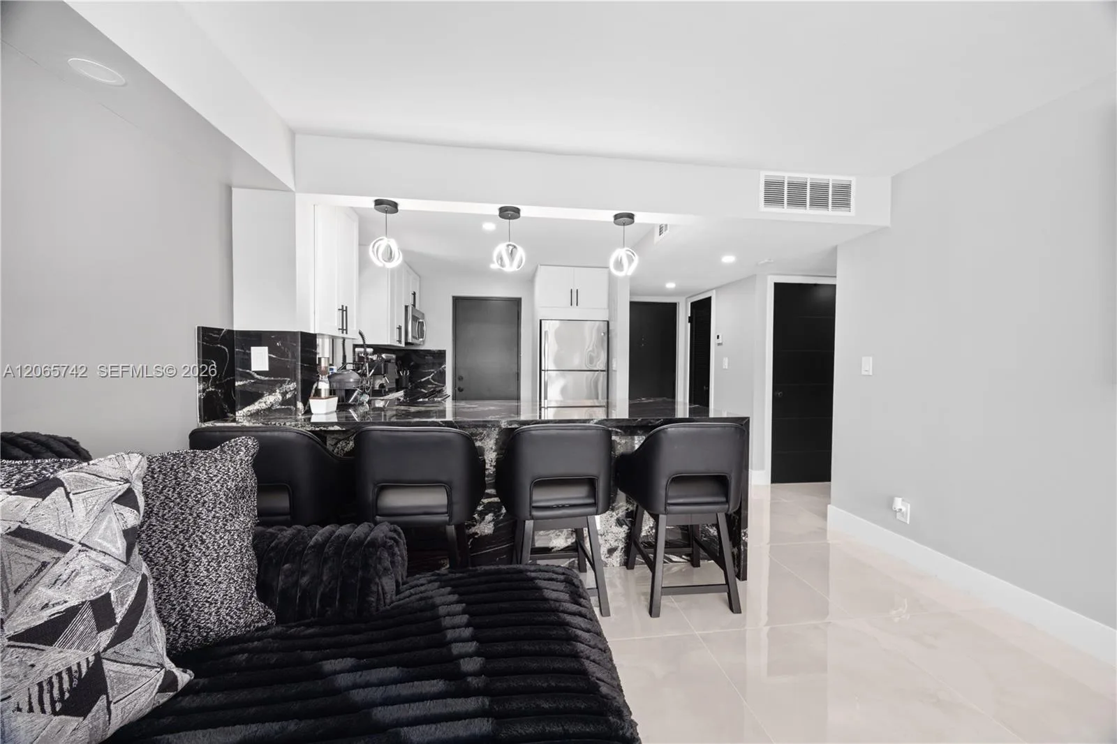 2302 S Cypress Bend Dr # 306, Pompano Beach, FL 33069 photo 6