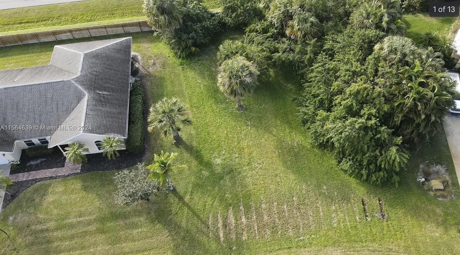 755 38th Court, Vero Beach, FL 32968 photo 8
