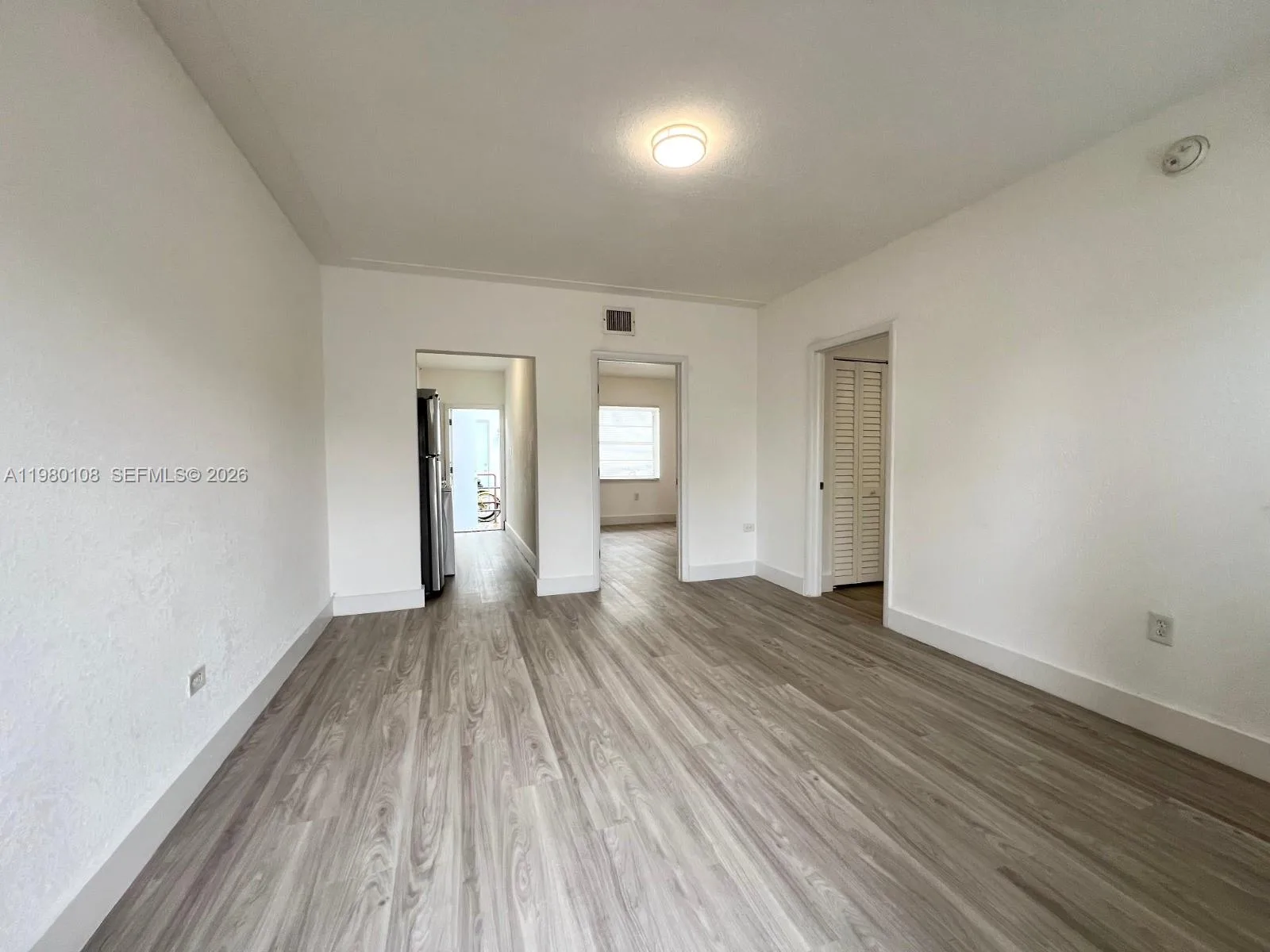 1900 Calais Dr # 1904, Miami Beach, FL 33141 photo 2