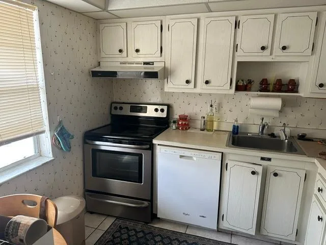 7805 NW 5th Court # 206, Margate, FL 33063