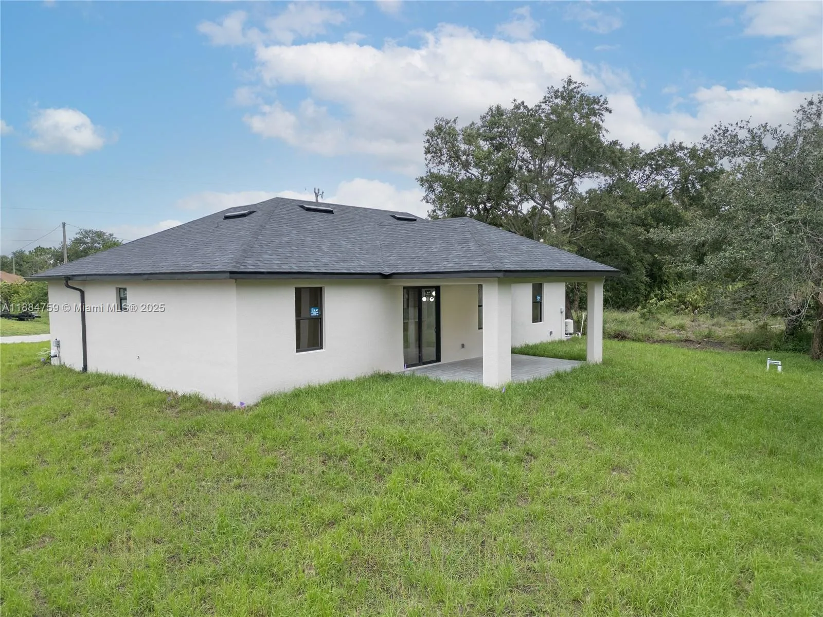 607 Pelee Ave, Lehigh Acres, FL 33974 photo 5