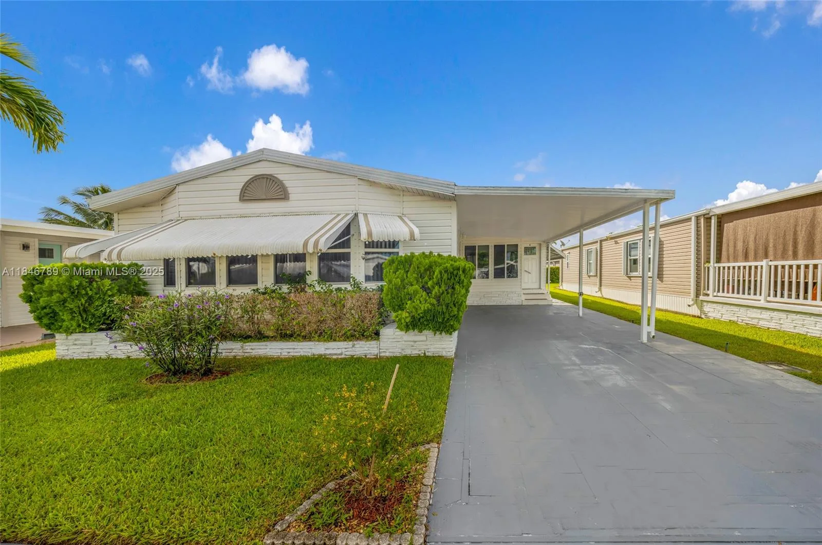 5298 NW 4th Ter, Deerfield Beach, FL 33064 photo 2