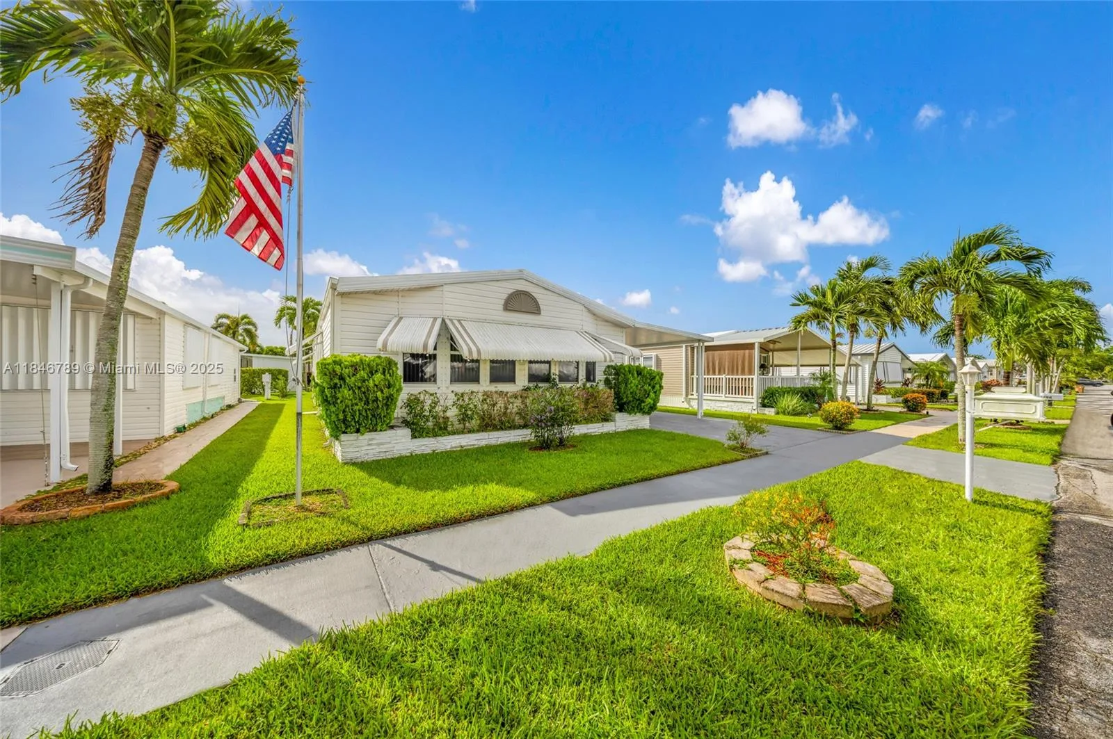 5298 NW 4th Ter, Deerfield Beach, FL 33064 photo 3