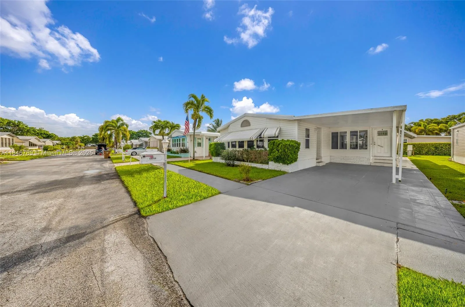5298 NW 4th Ter, Deerfield Beach, FL 33064 photo 4