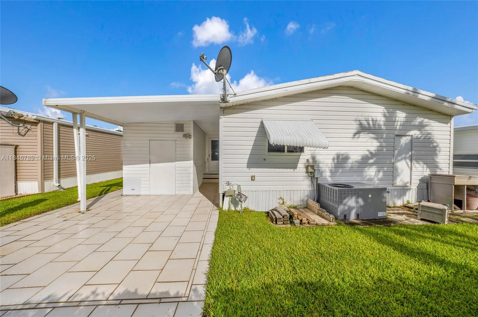5298 NW 4th Ter, Deerfield Beach, FL 33064 photo 6