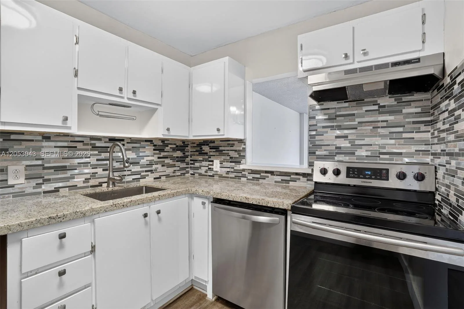 1228 West Ave # 1405, Miami Beach, FL 33139 photo 10