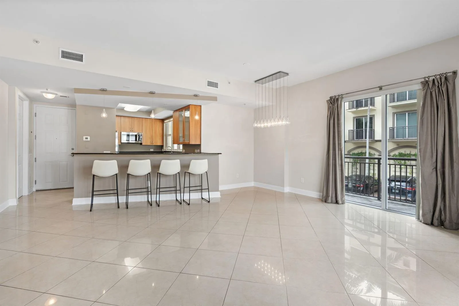 2617 NE 14th Avenue # 109, Wilton Manors, FL 33334 photo 4