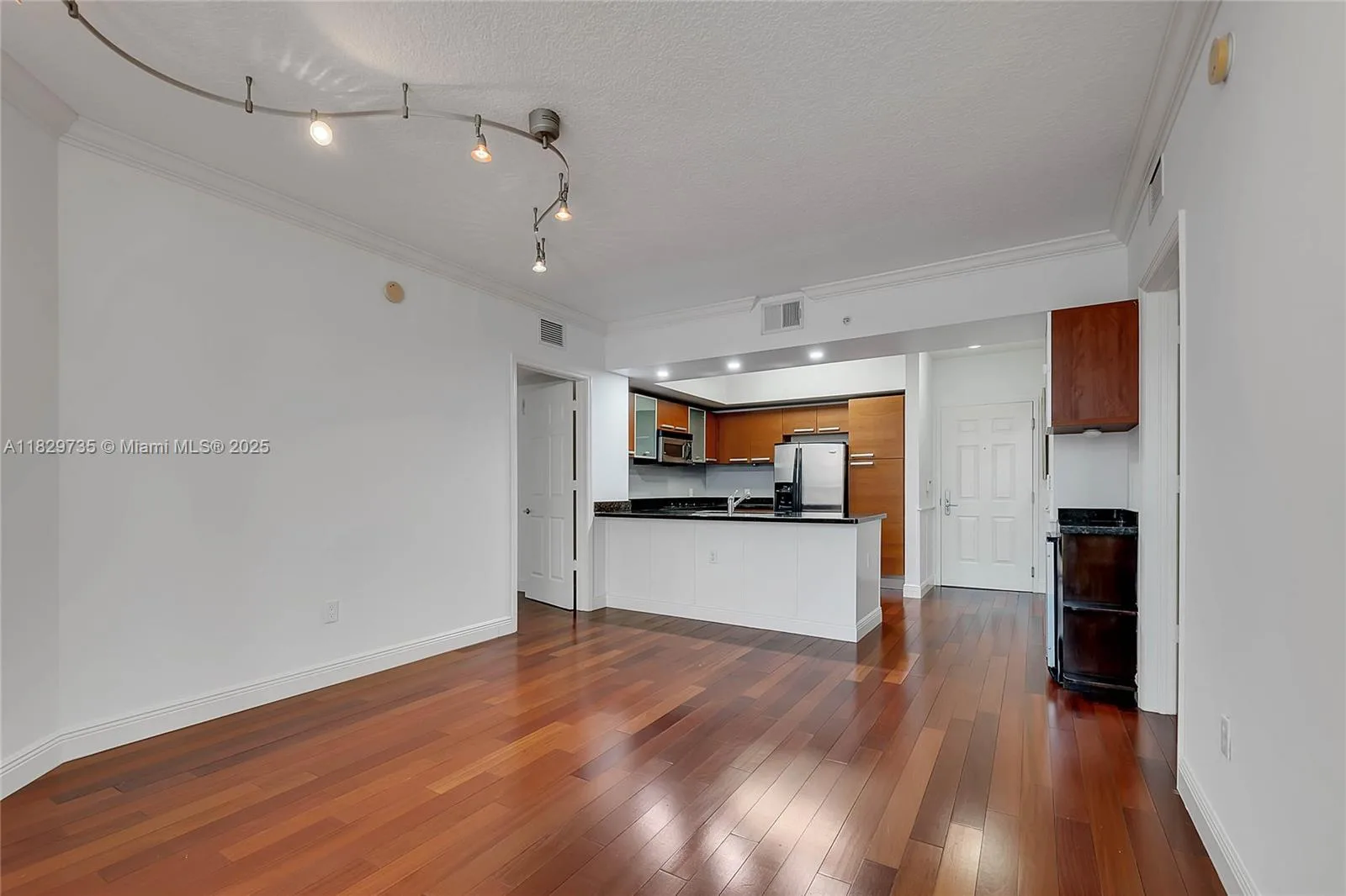 2030 S Douglas Rd # 417, Coral Gables, FL 33134 photo 2