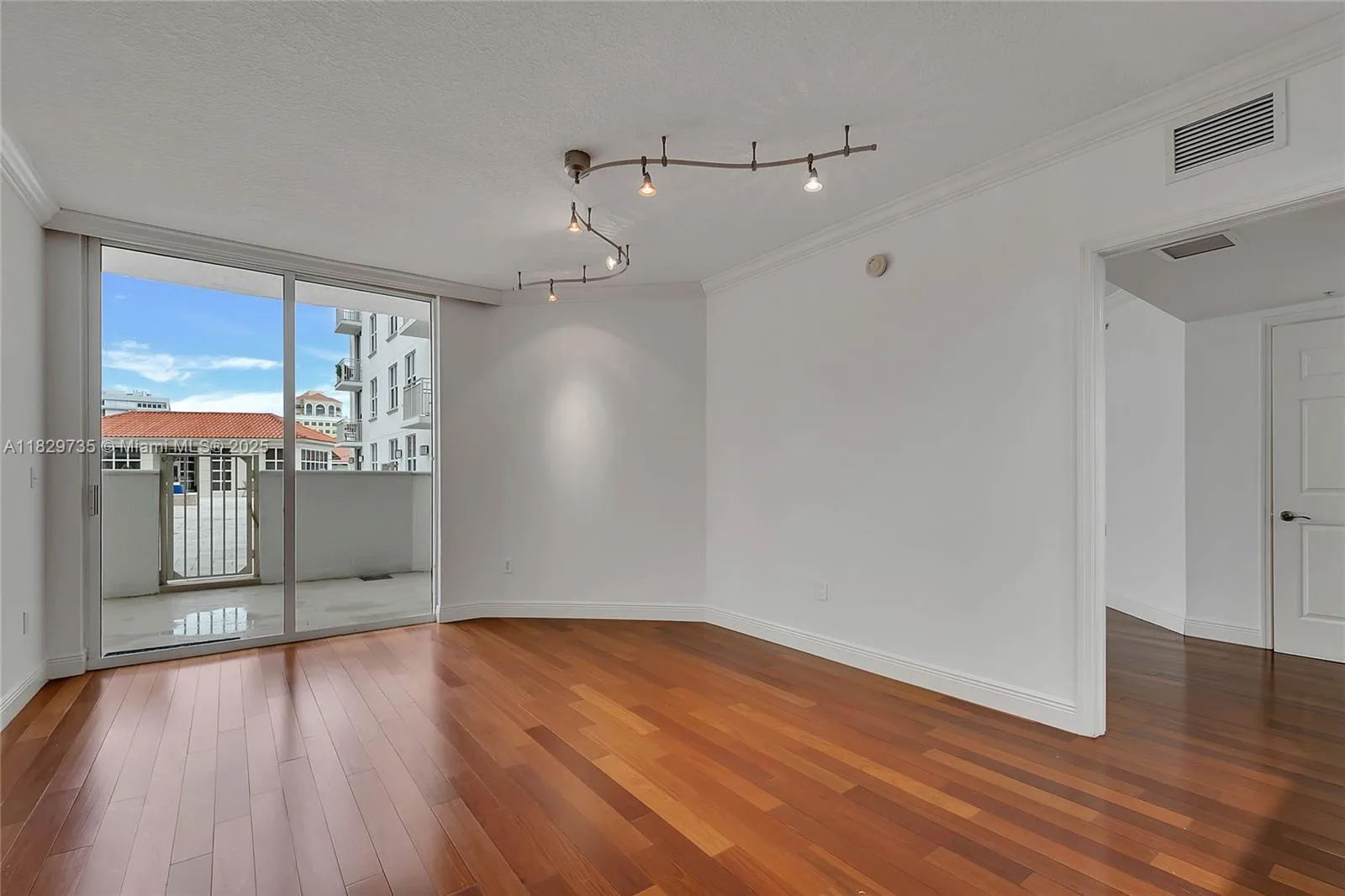 2030 S Douglas Rd # 417, Coral Gables, FL 33134 photo 7