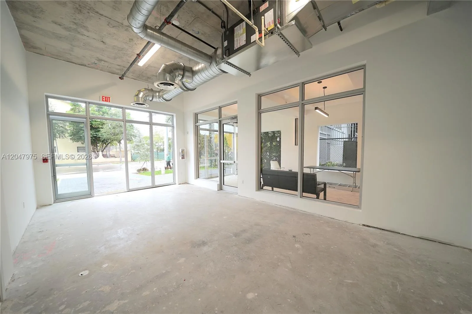 650 SW 1st St # 1, Miami, FL 33130 photo 3