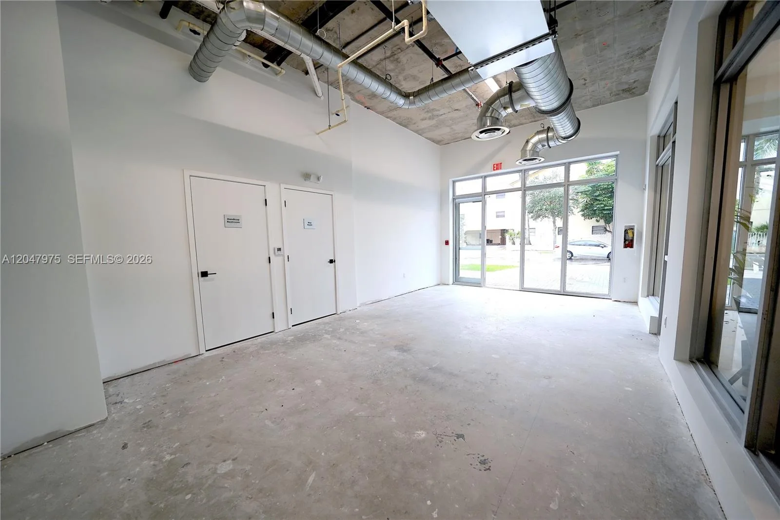 650 SW 1st St # 1, Miami, FL 33130 photo 4