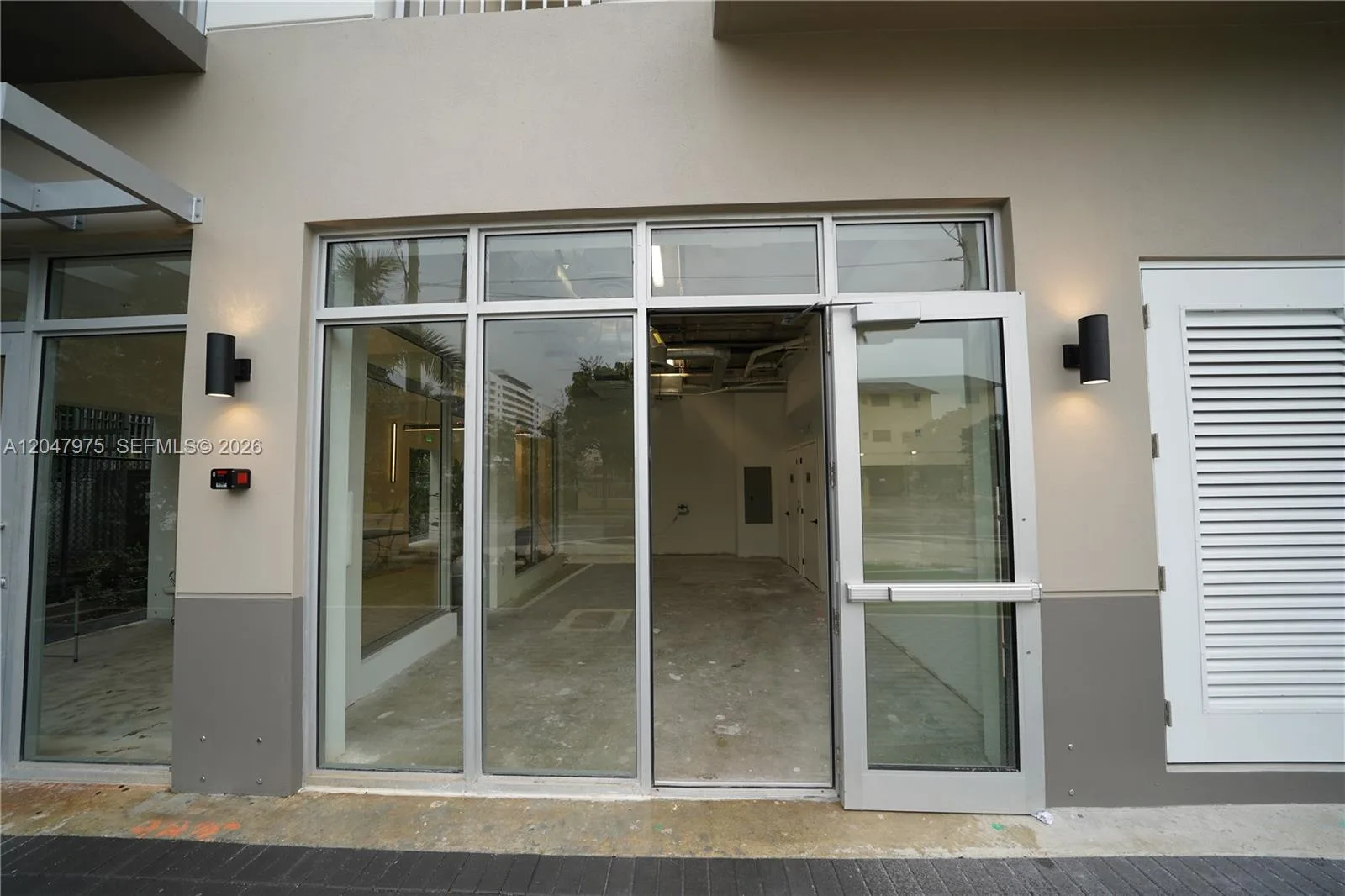 650 SW 1st St # 1, Miami, FL 33130 photo 5
