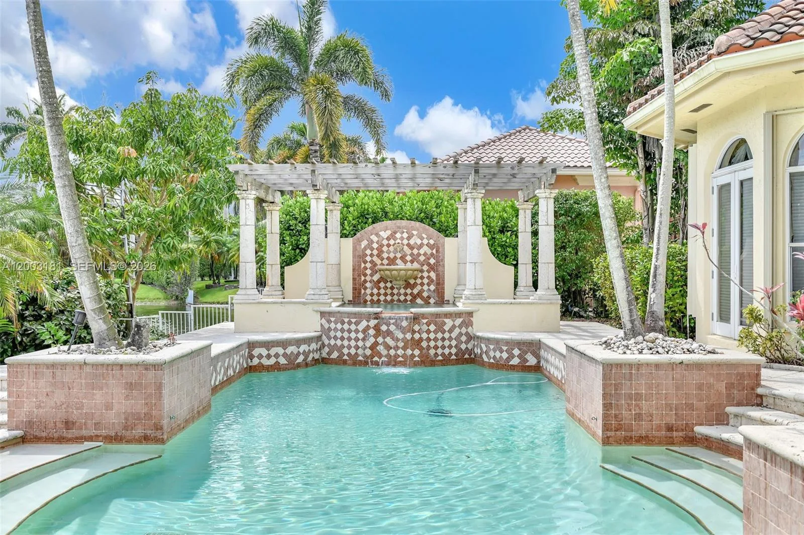 10430 Kestrel St, Plantation, FL 33324 photo 2