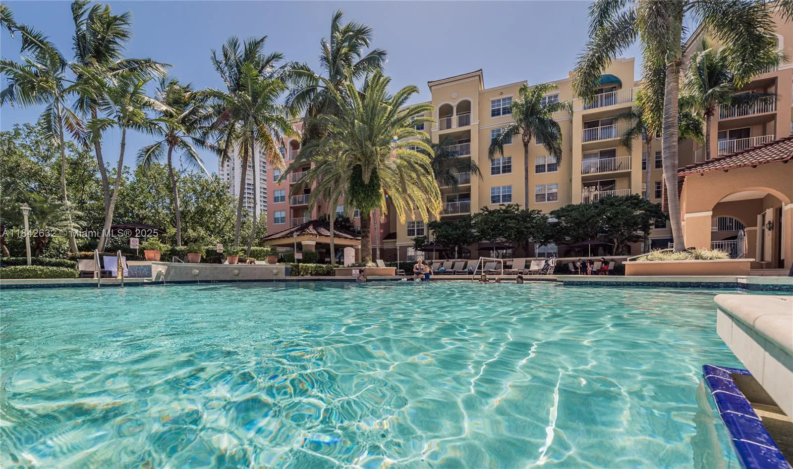 19801 E Country Club Dr # 4303, Aventura, FL 33180