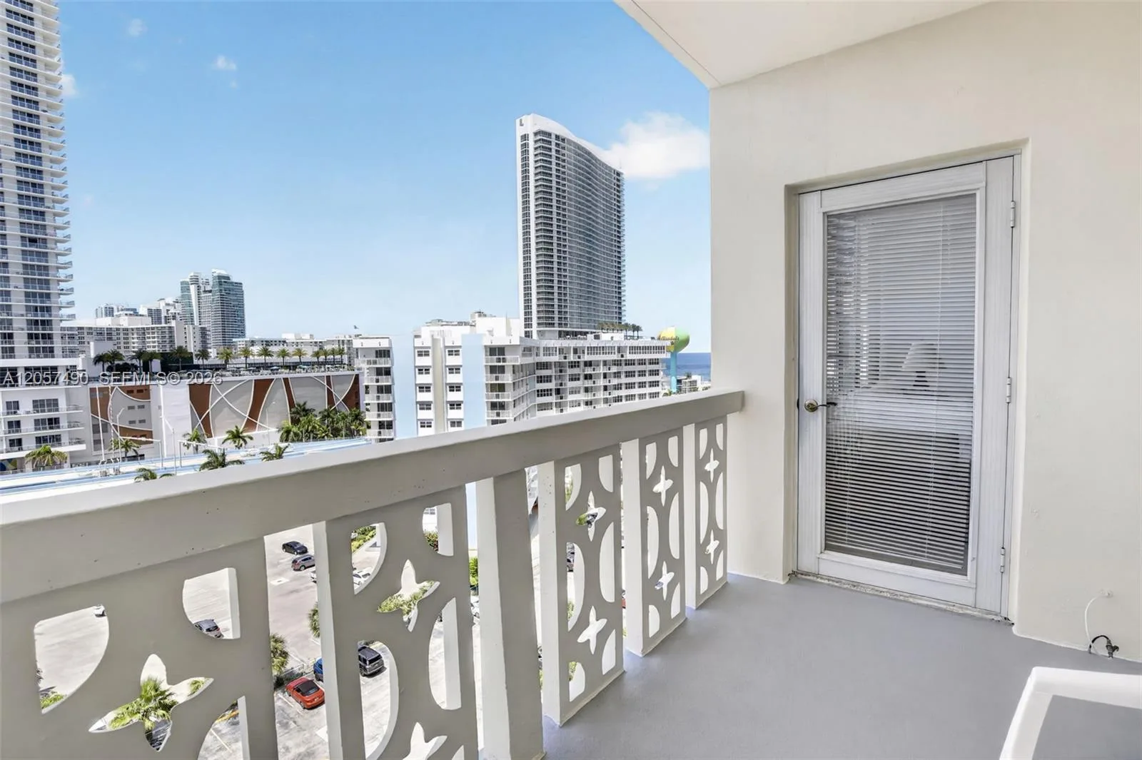 1817 S Ocean Dr # PH-19, Hallandale Beach, FL 33009 photo 11