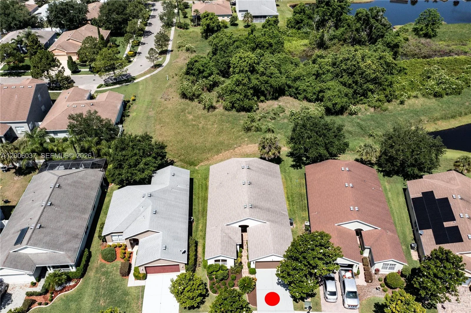 11413 MOUNTAIN BAY DR, Riverview, FL 33569 photo 2