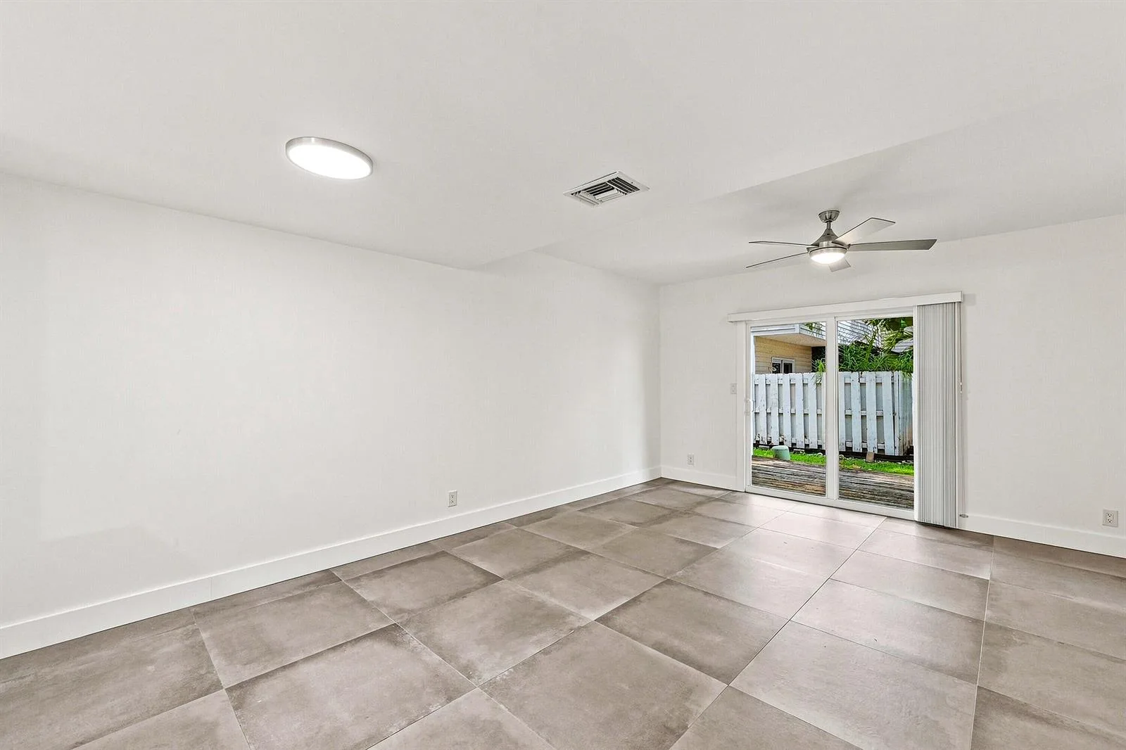 2627 NE 15th Street, Pompano Beach, FL 33062 photo 4