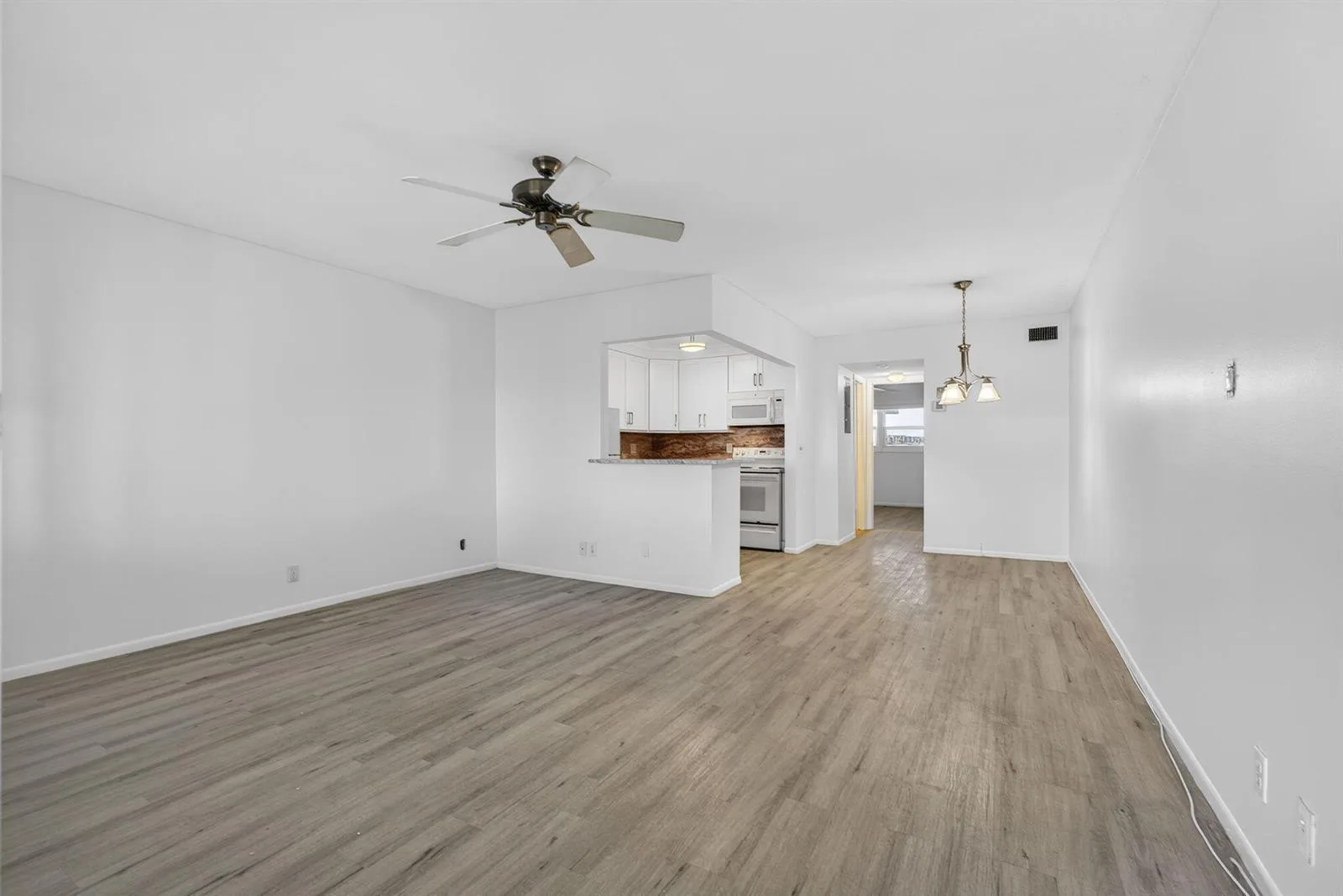 100 Shore Court # 307, North Palm Beach, FL 33408 — zdjęcie 4