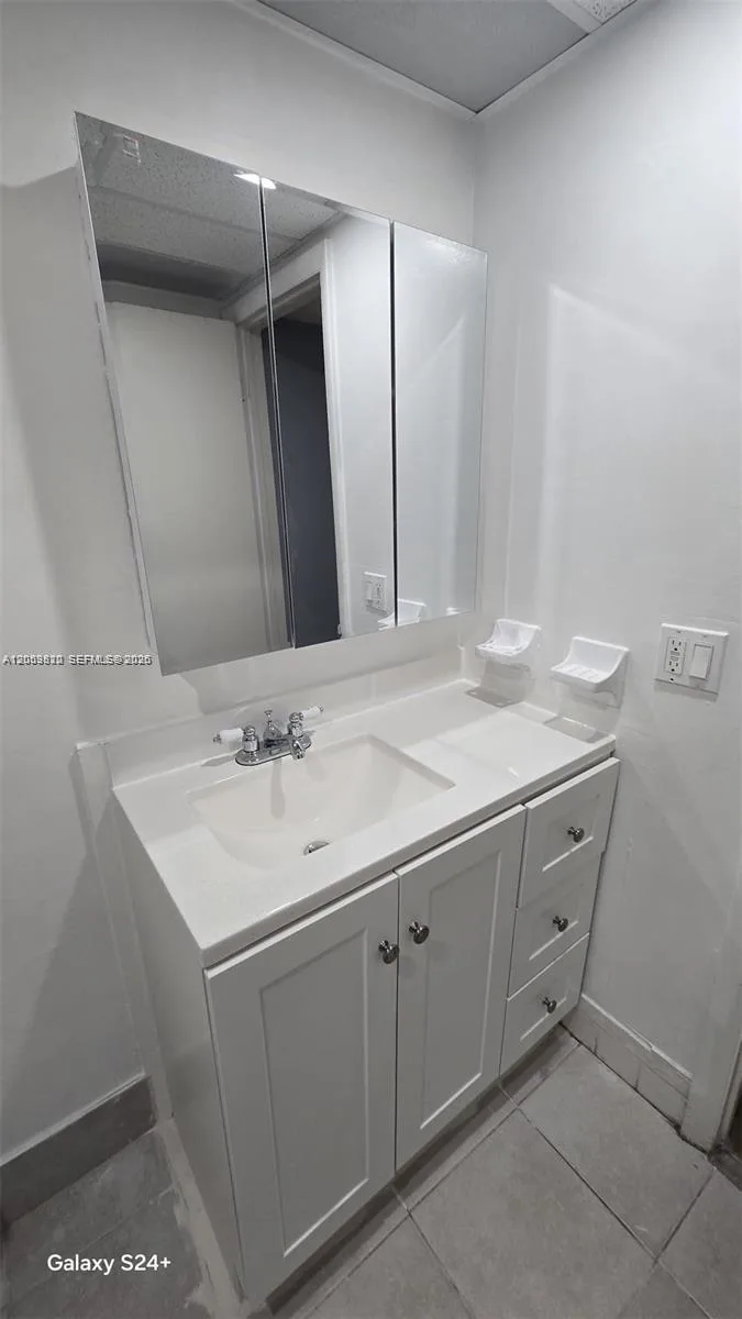 10090 NW 80th Ct # 1406, Hialeah Gardens, FL 33016 photo 7