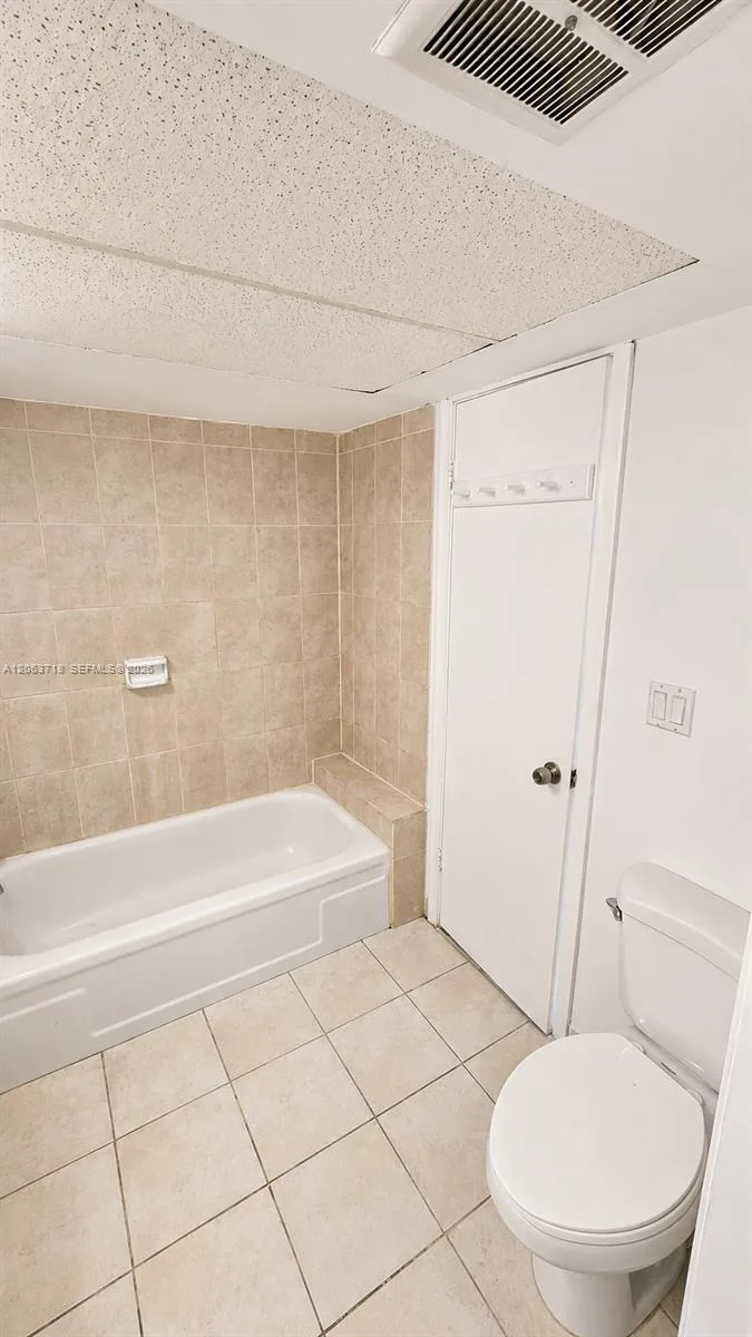 3101 Oakland Shores Dr # H203, Oakland Park, FL 33309 photo 9