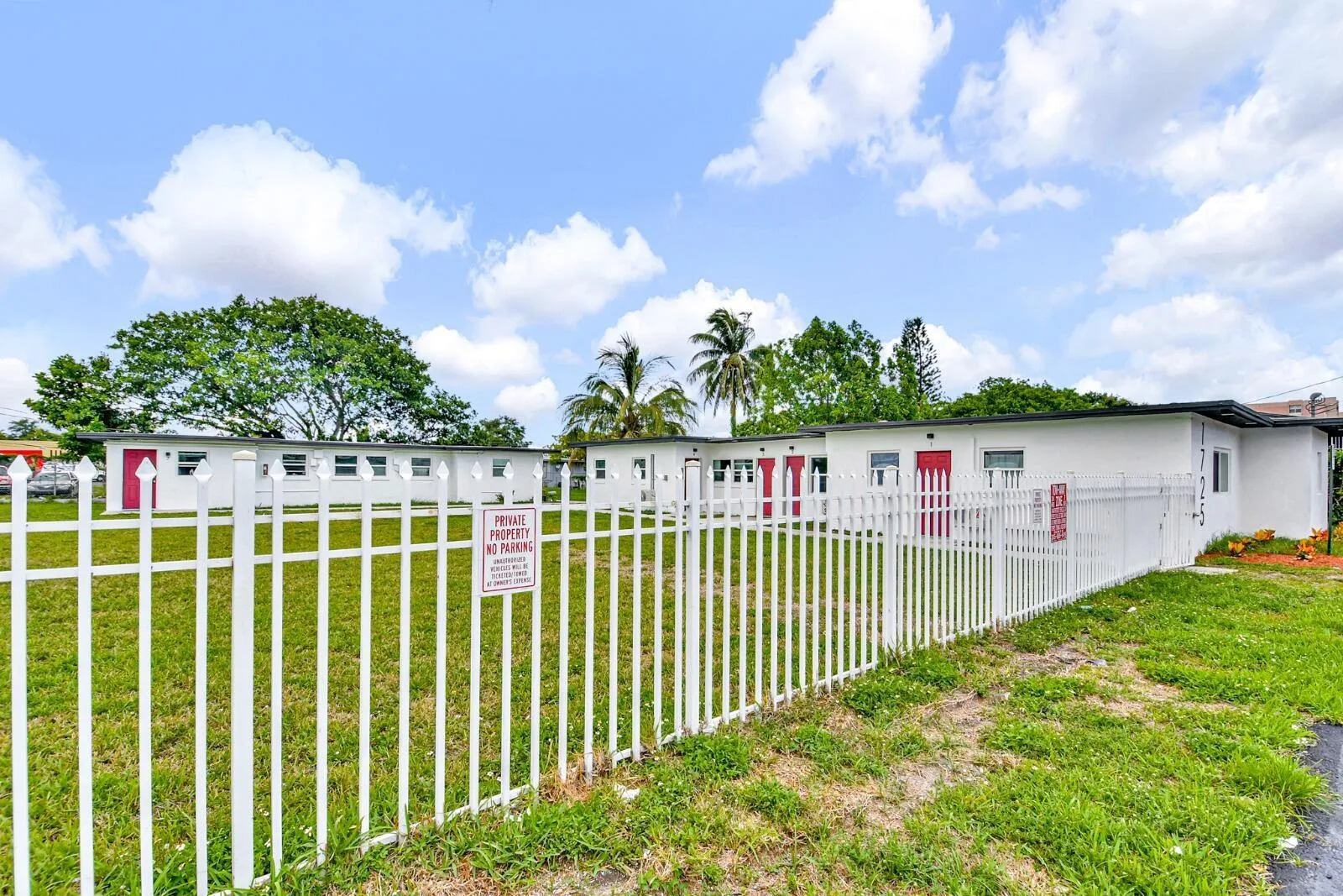 1725 NE 148TH Street # 5, Miami, FL 33181