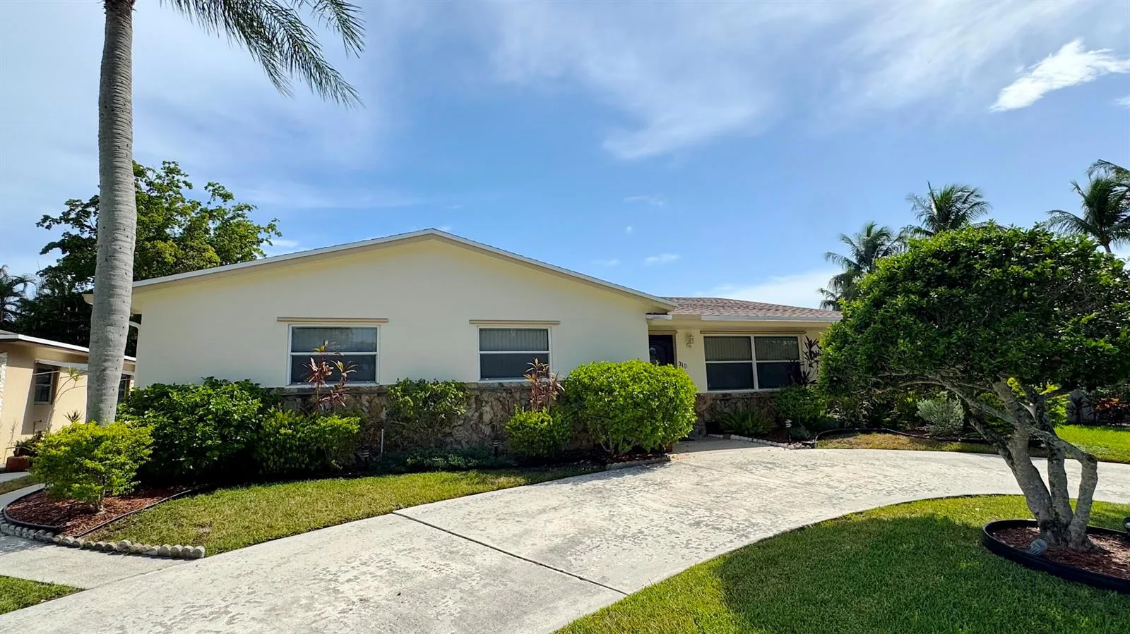 310 SE 4TH Terrace, Dania Beach, FL 33004 photo 5