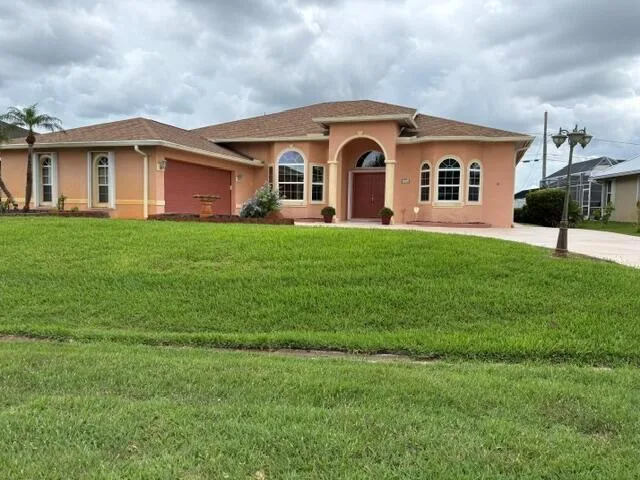 3306 SE Ford Lane SE, Port St. Lucie, FL 34984