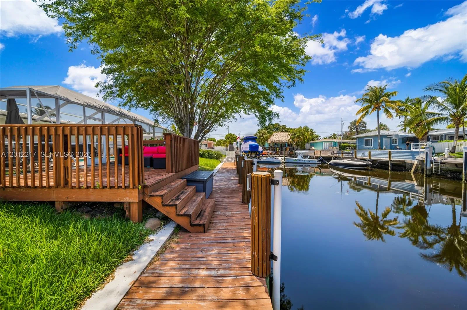 31 SE 12th St, Pompano Beach, FL 33060 photo 4