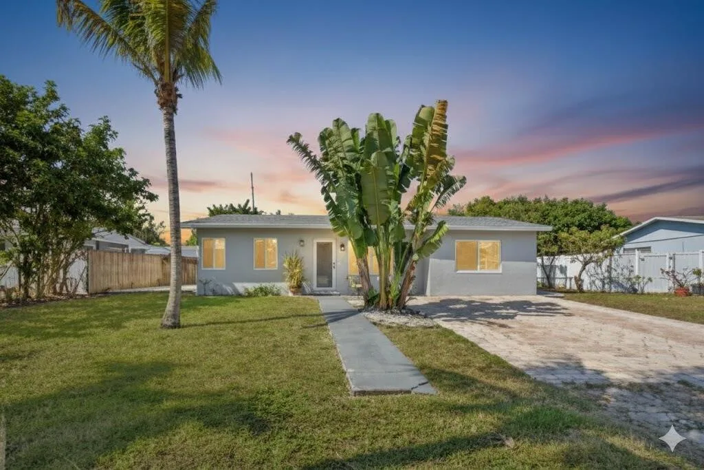 2811 NE 9th Terrace, Pompano Beach, FL 33064 photo 2
