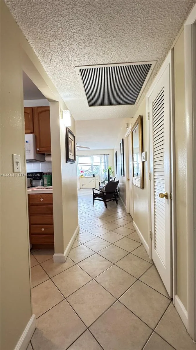 2200 Park Ln # 311, Hollywood, FL 33021