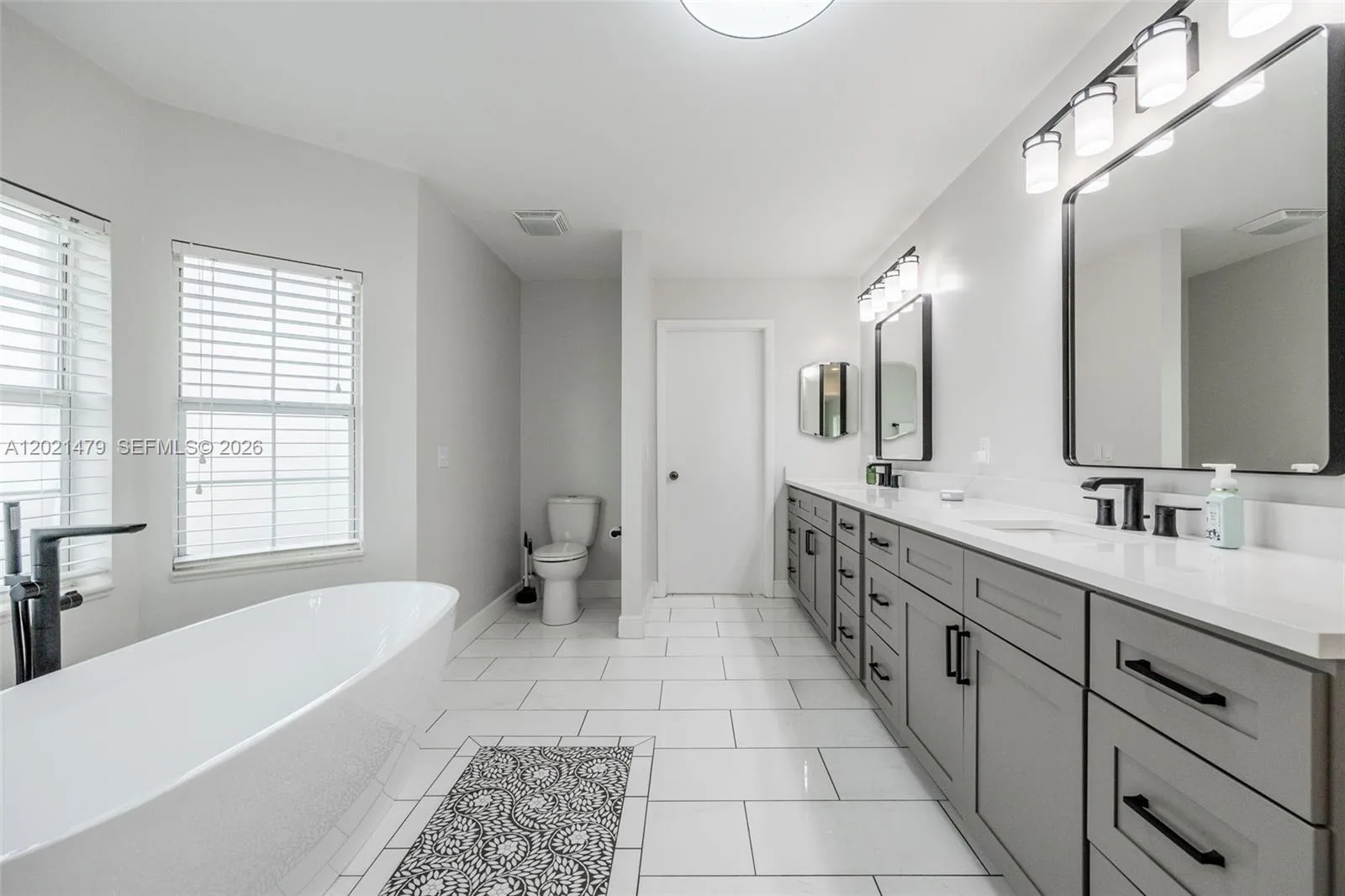 1261 RIVERBEND DR, Other City - In The State Of Florida, FL 33935 photo 12