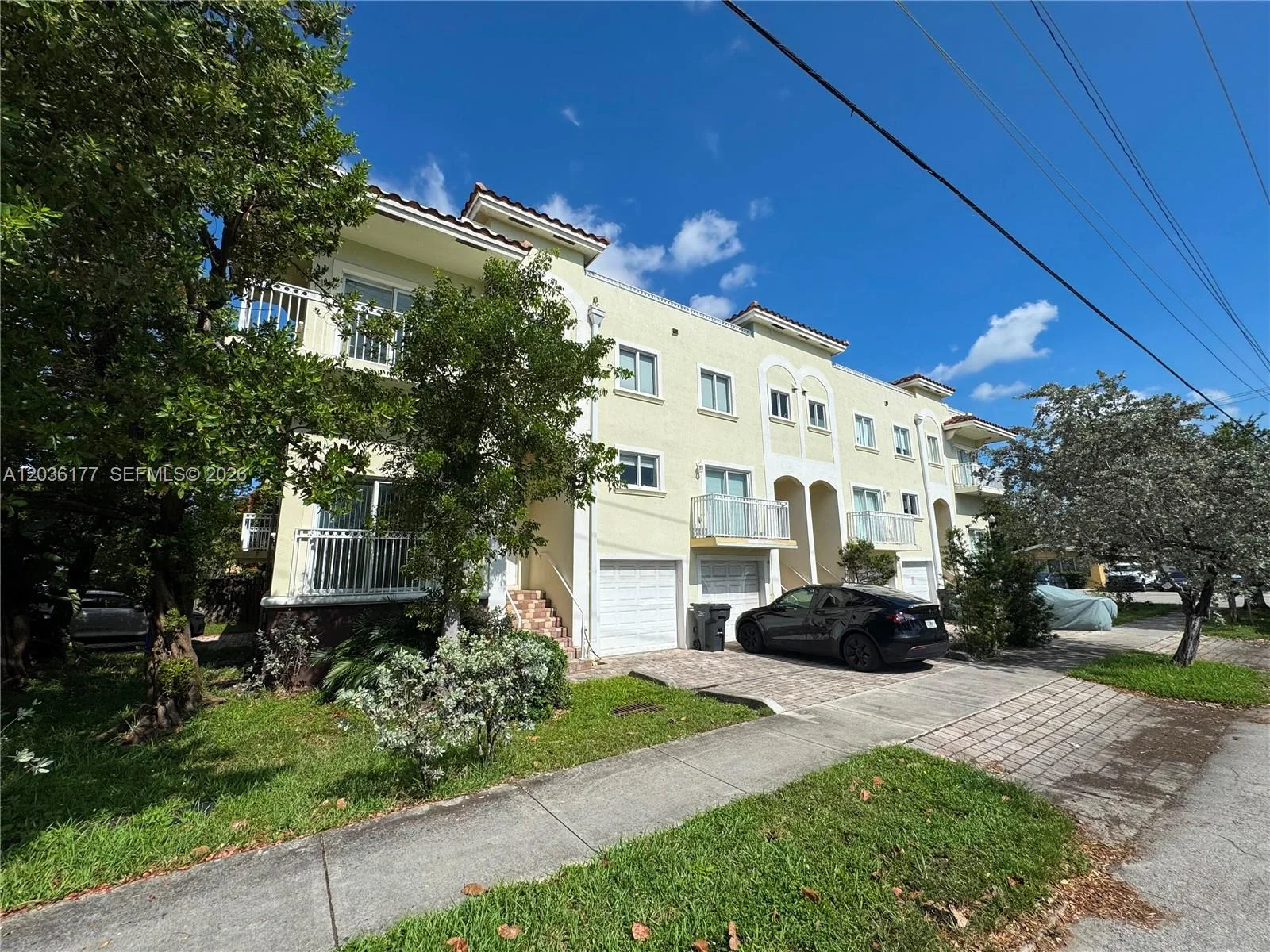 820 N 17th Ave, Hollywood, FL 33020