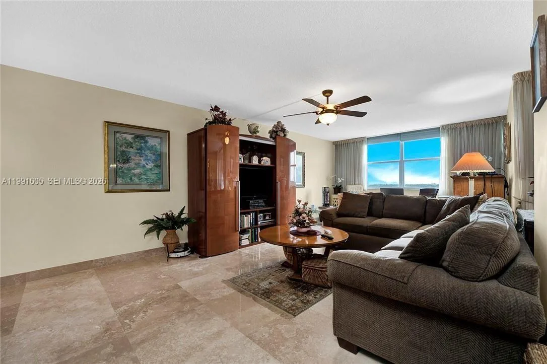 1400 S Ocean Dr # 1004, Hollywood, FL 33019 photo 10