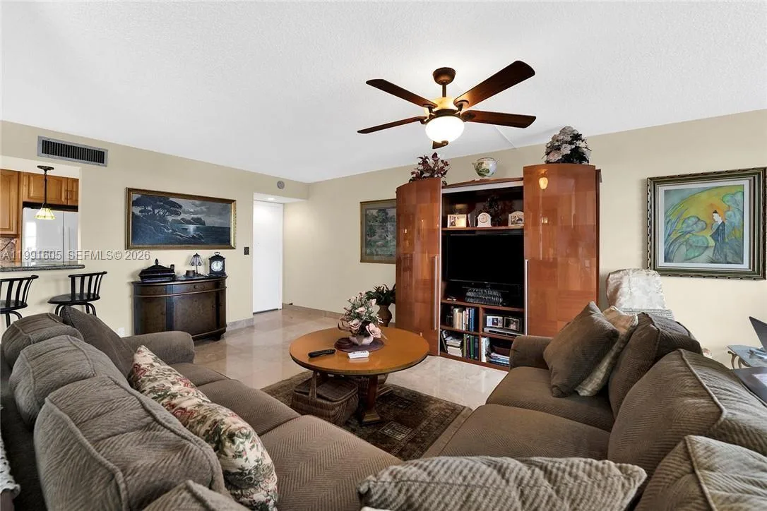 1400 S Ocean Dr # 1004, Hollywood, FL 33019 photo 11