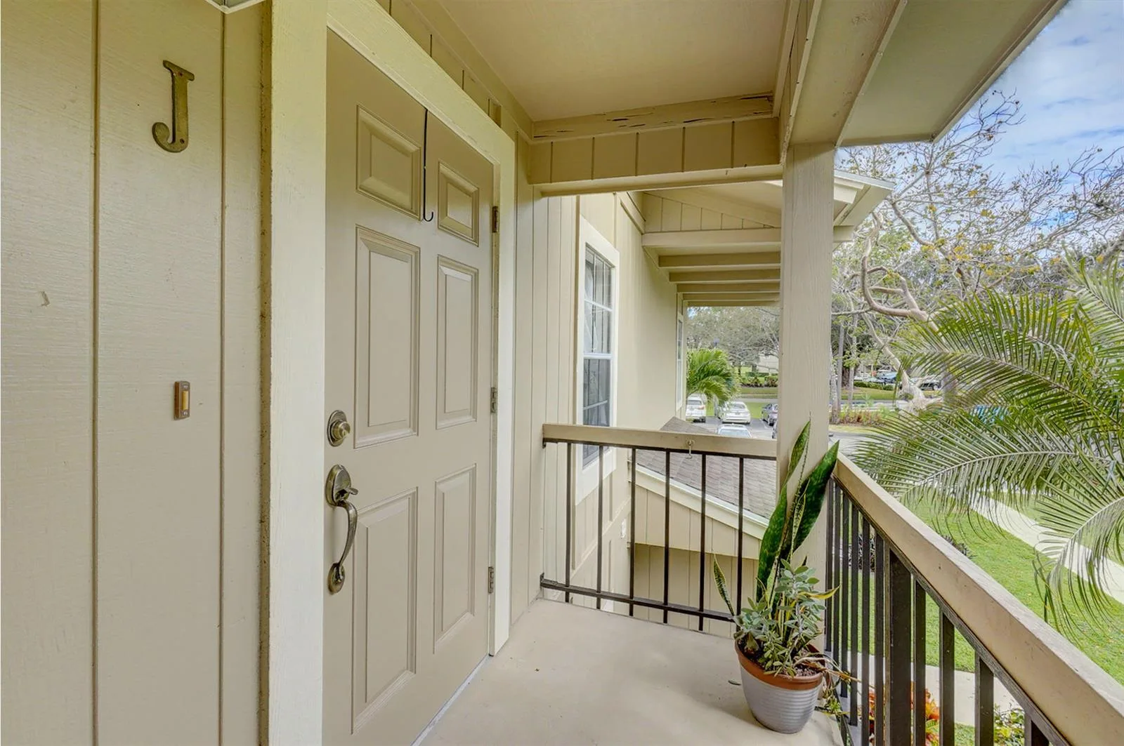 18350 SE Wood Haven Lane # J, Jupiter, FL 33469 photo 2