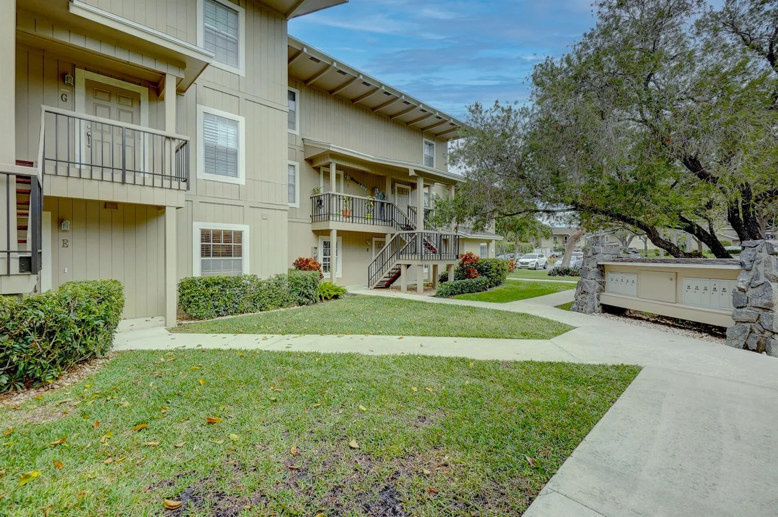 18350 SE Wood Haven Lane # J, Jupiter, FL 33469 photo 3