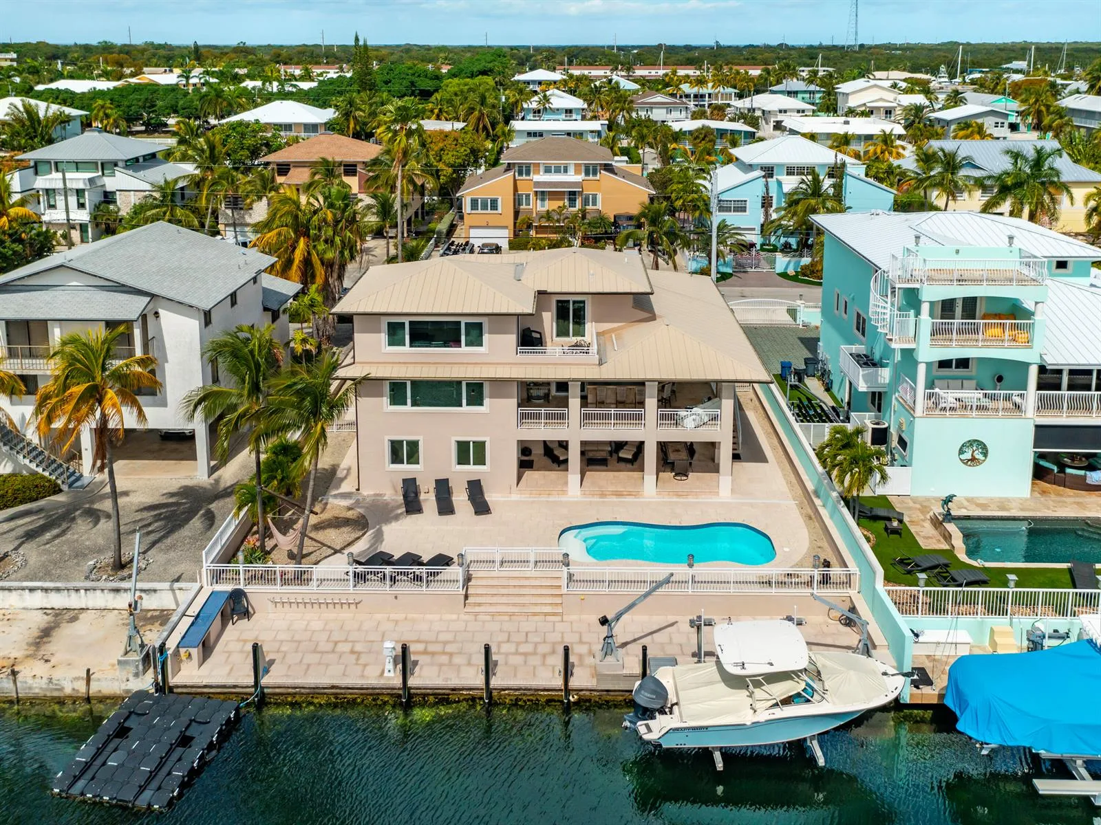 397 Laguna Avenue, Key Largo, FL 33037 photo 2