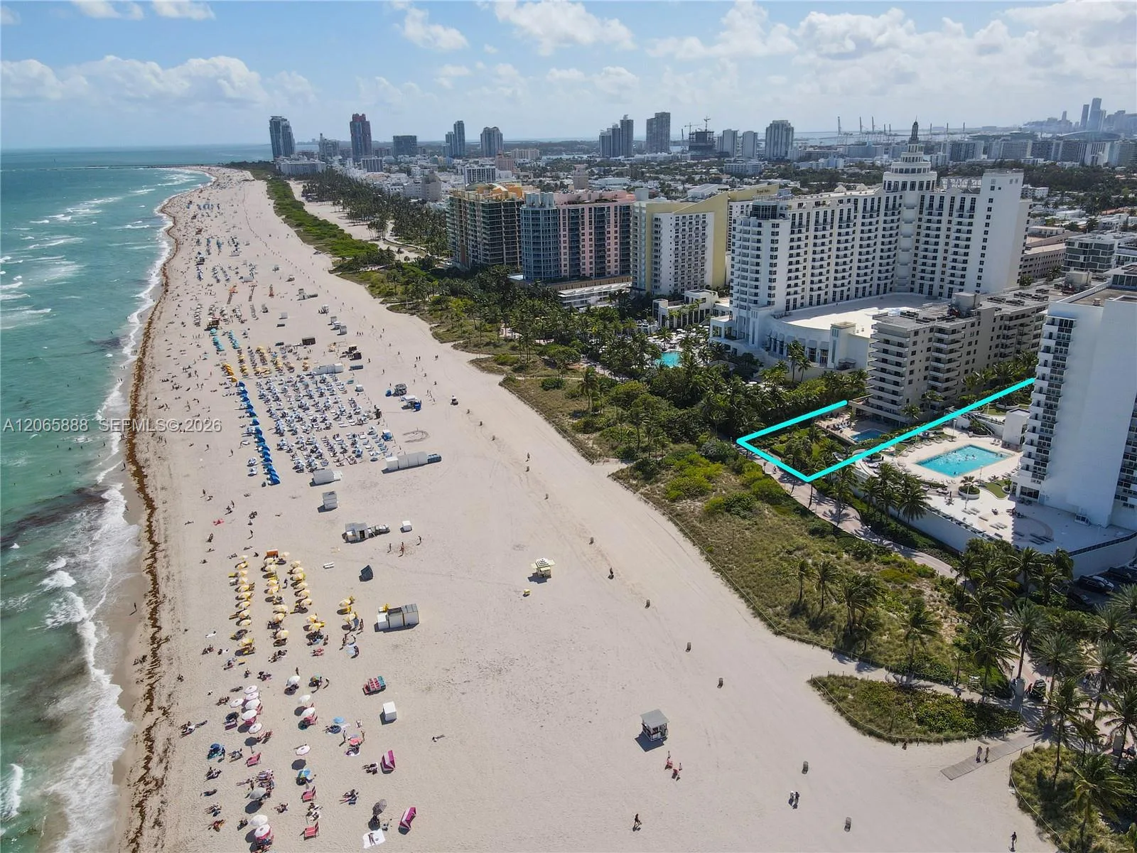 1621 Collins Ave # 908, Miami Beach, FL 33139