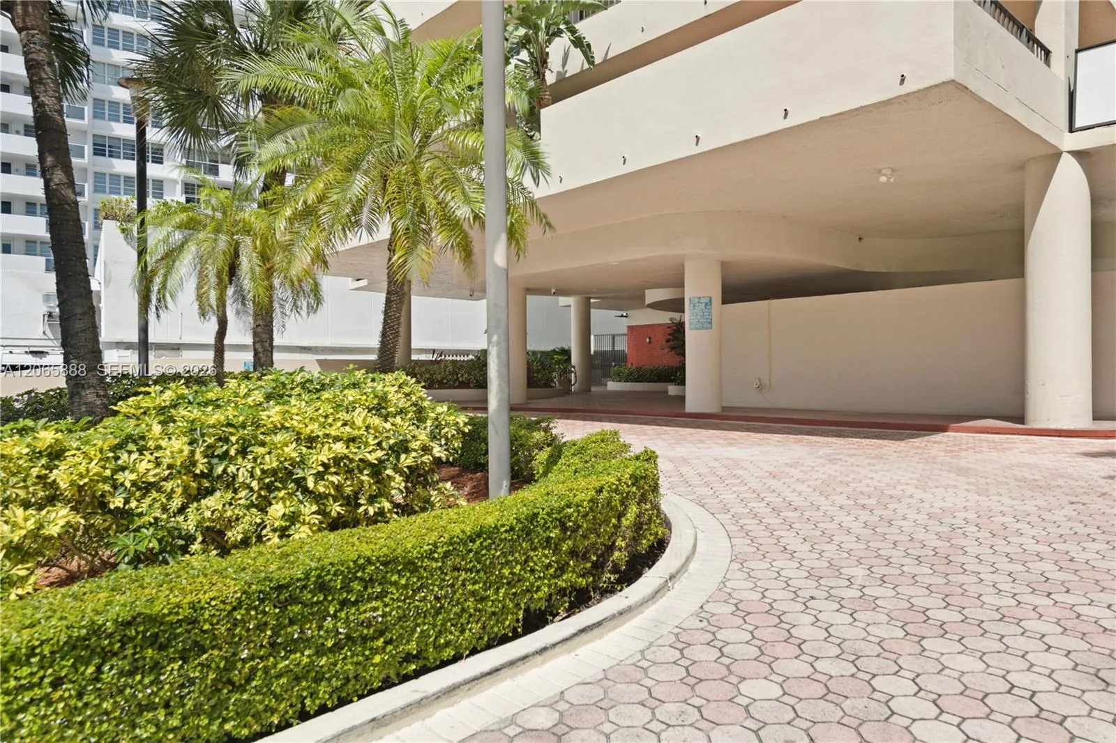 1621 Collins Ave # 908, Miami Beach, FL 33139 photo 12