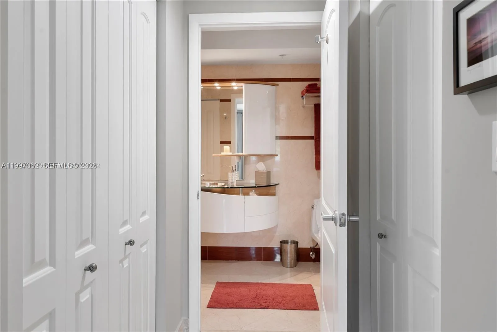 110 Washington Ave # 2319, Miami Beach, FL 33139 photo 11