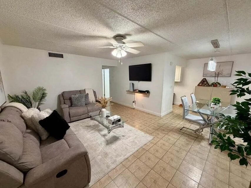 2000 Springdale Boulevard # 102, Palm Springs, FL 33461 photo 10