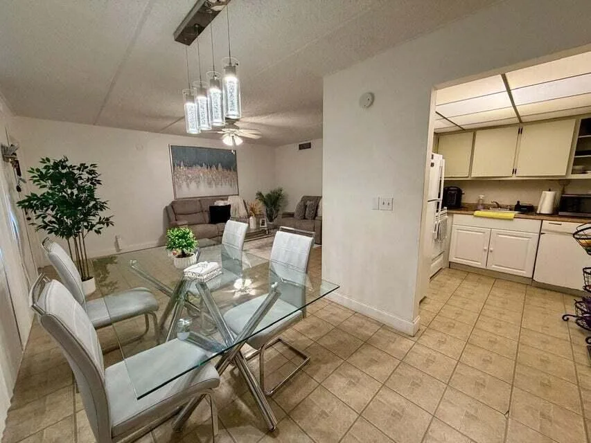 2000 Springdale Boulevard # 102, Palm Springs, FL 33461 photo 8