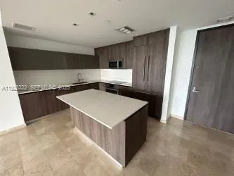 68 SE 6th St # 3008, Miami, FL 33131 photo 8