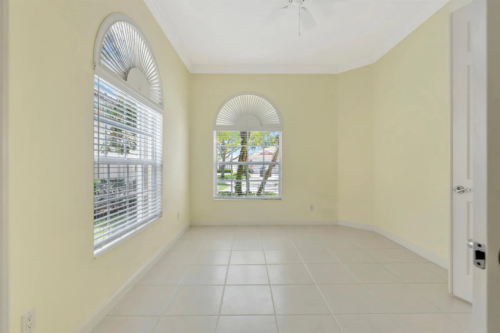 8894 SE Retreat Drive, Hobe Sound, FL 33455 photo 4