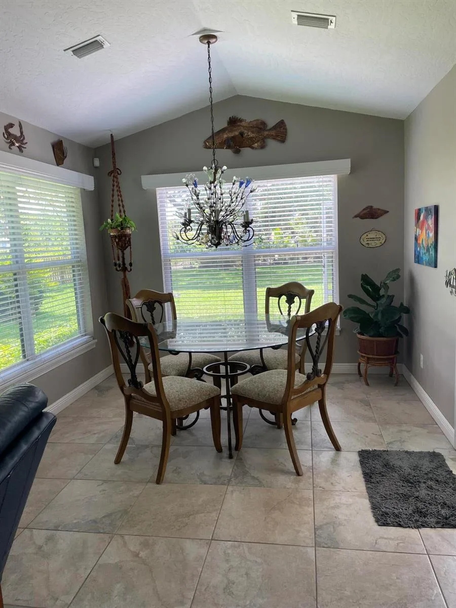 717 W Fischer Circle, Sebastian, FL 32958 photo 5