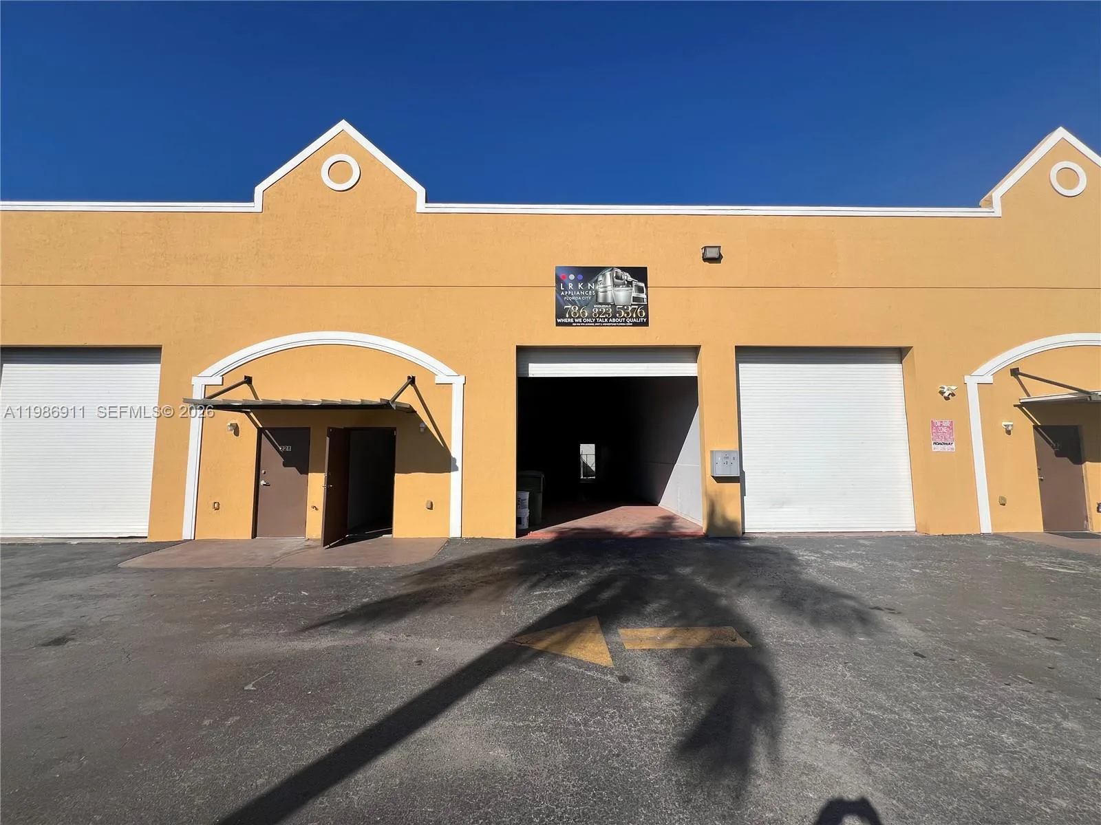238 NW 9th Ave # 2, Homestead, FL 33030 photo 2