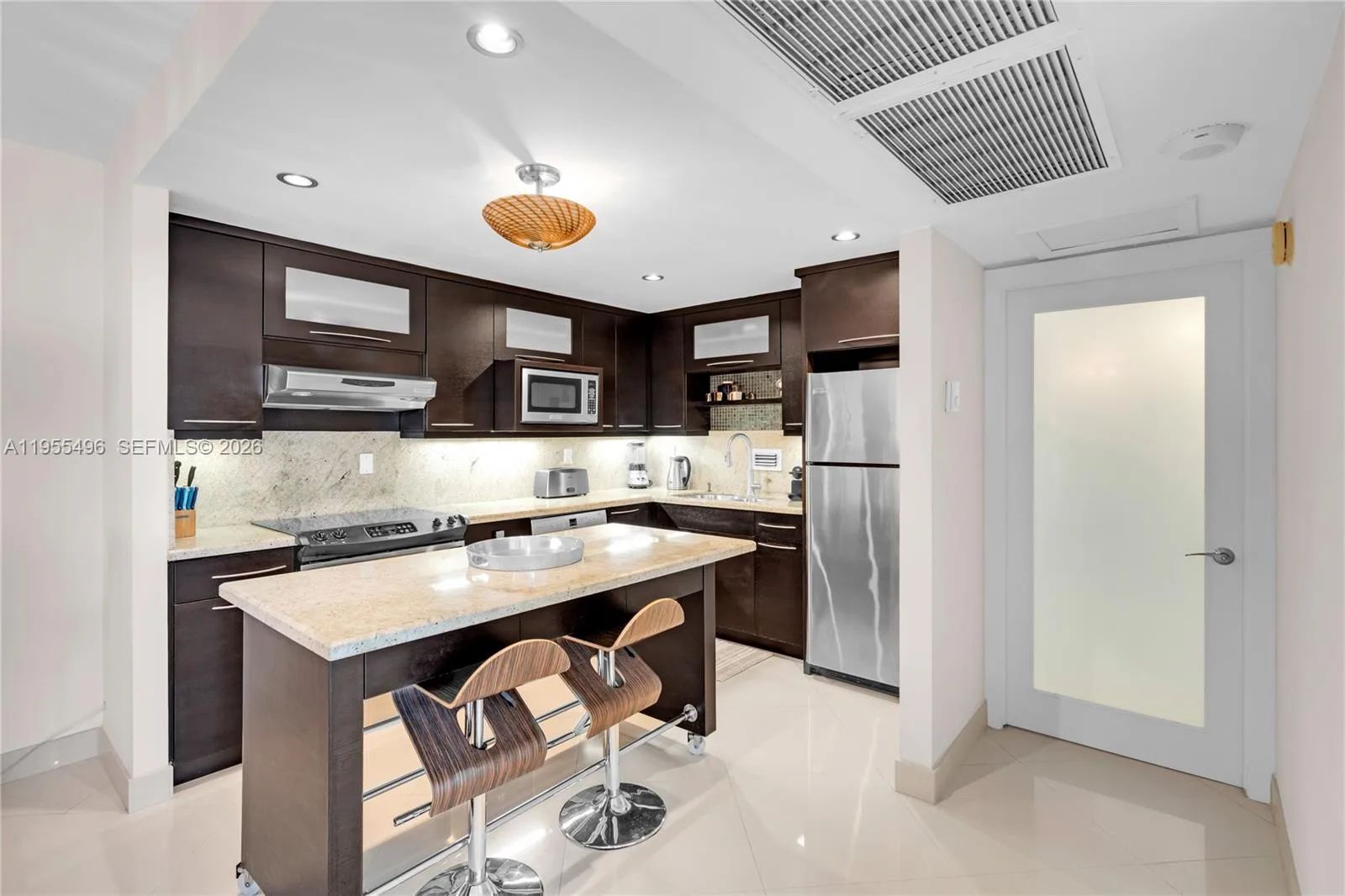 2301 Collins Ave # 1006, Miami Beach, FL 33139 photo 9