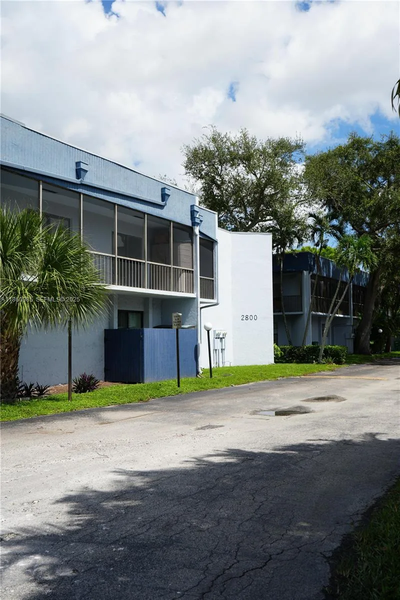 2800 S University Dr # 2A, Davie, FL 33328 photo 2