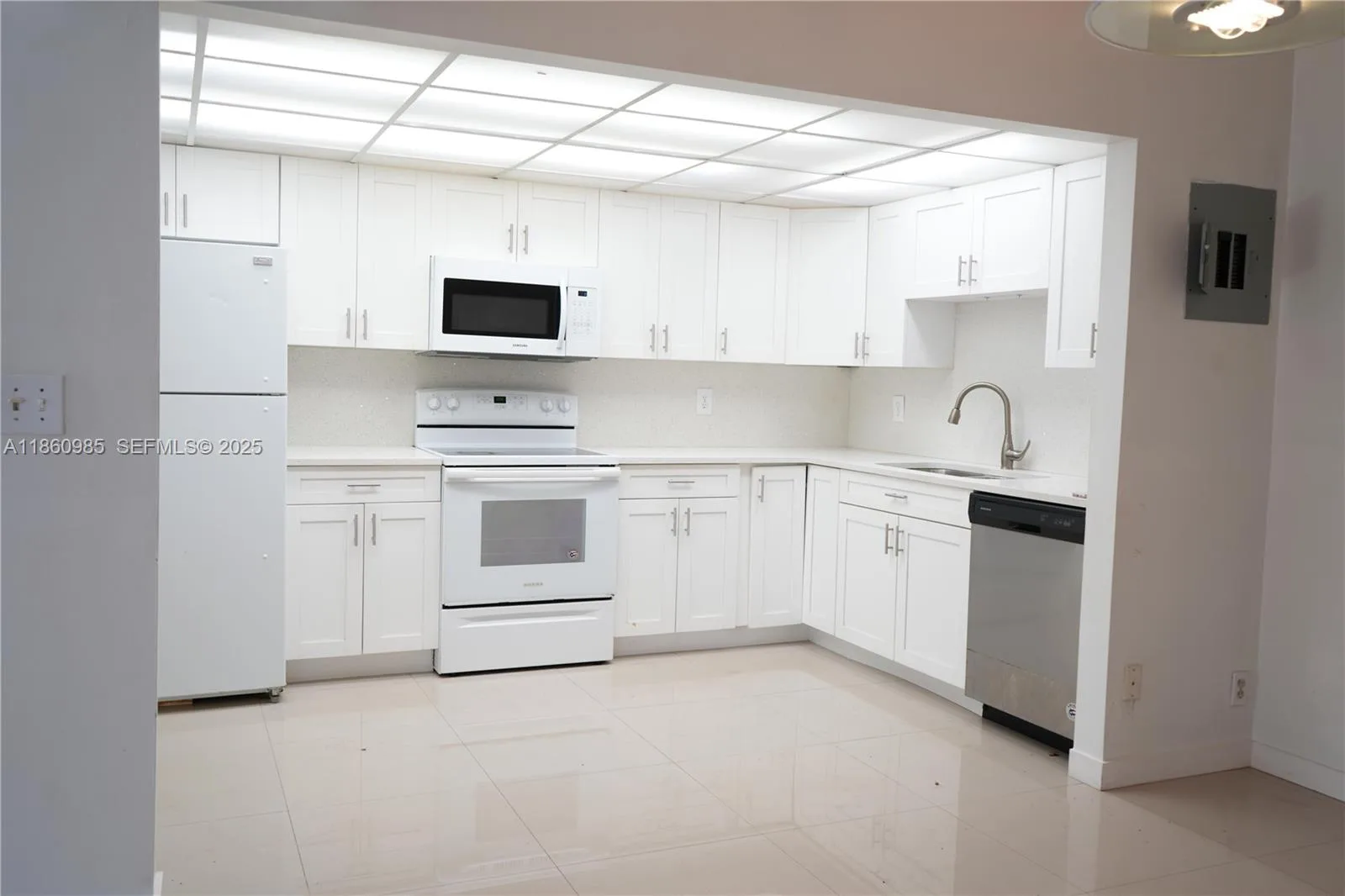 2800 S University Dr # 2A, Davie, FL 33328 photo 8