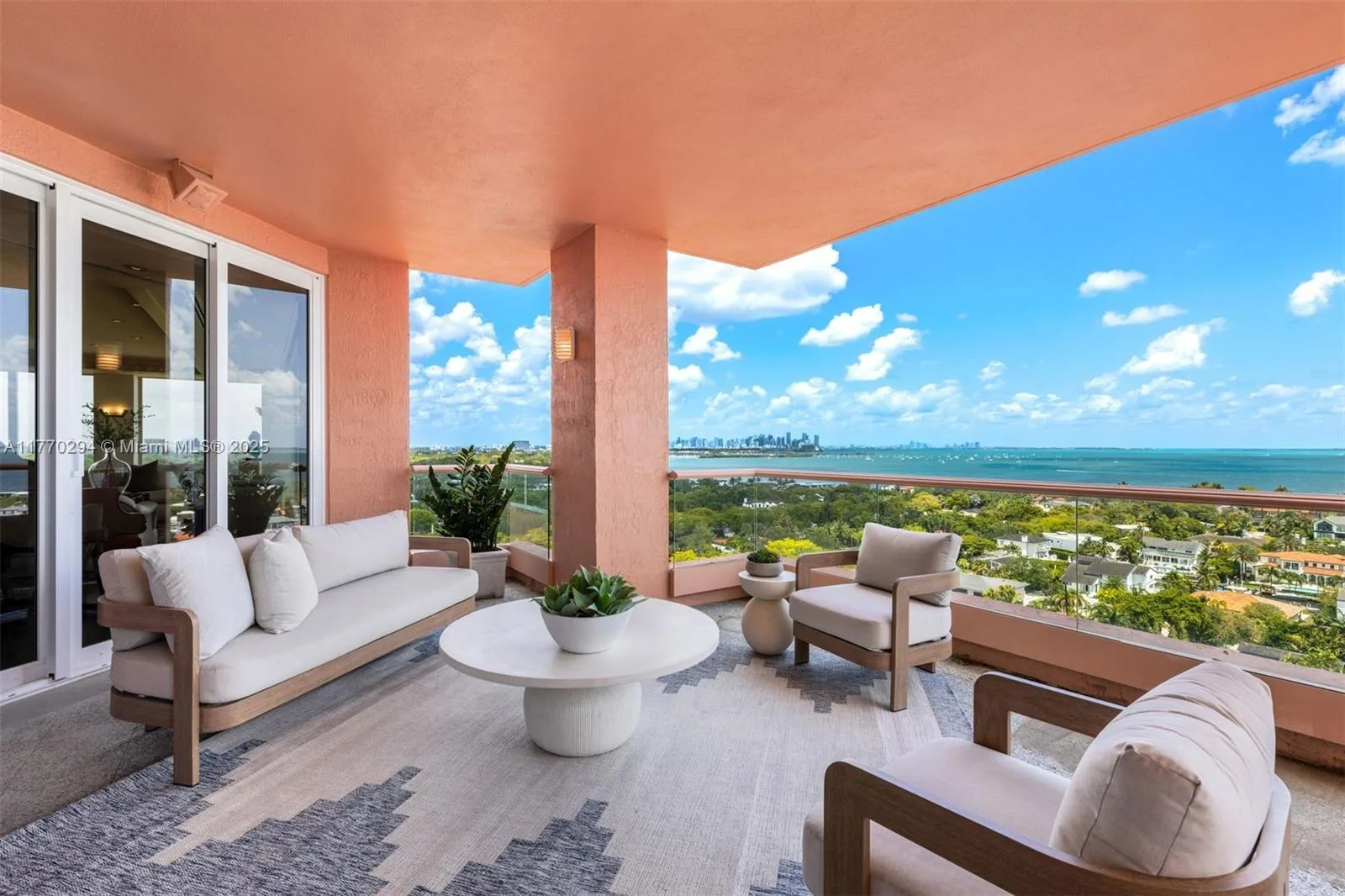 10 Edgewater Dr # 16K, Coral Gables, FL 33133 photo 2